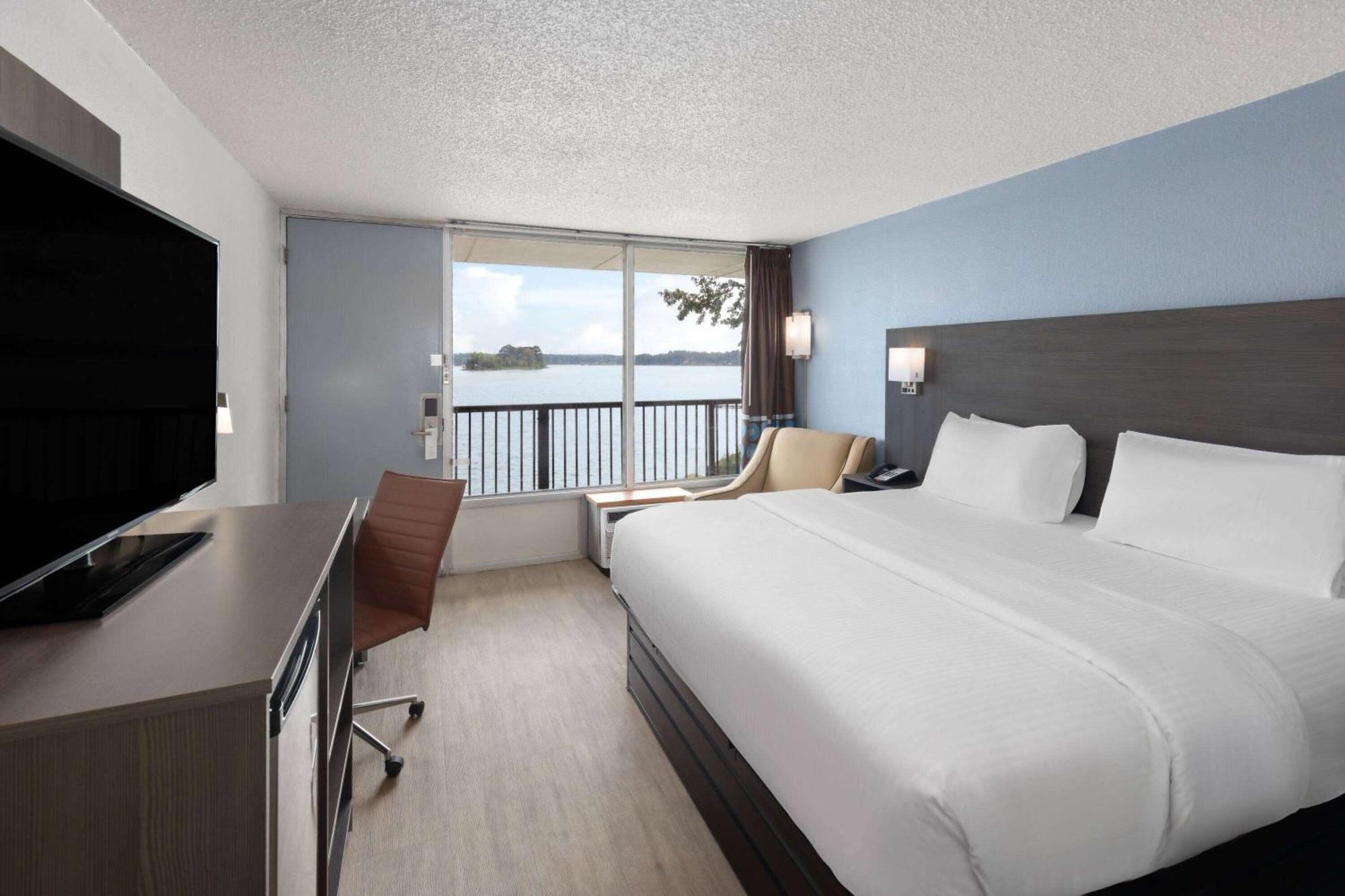 Super 8 By Wyndham Riverside Al Exterior foto