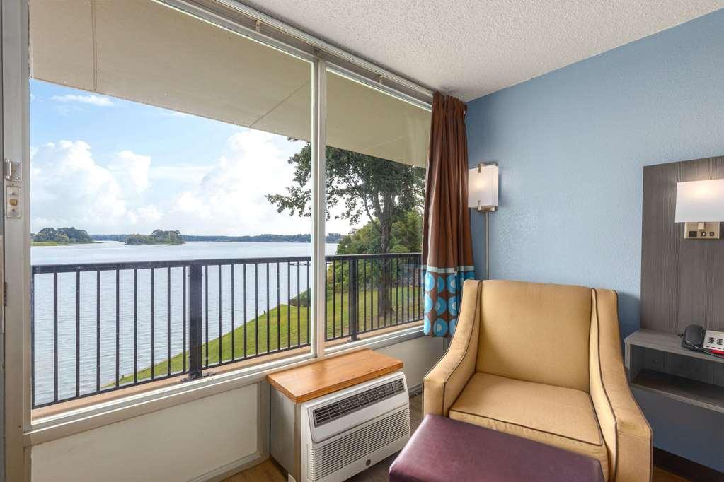 Super 8 By Wyndham Riverside Al Zimmer foto